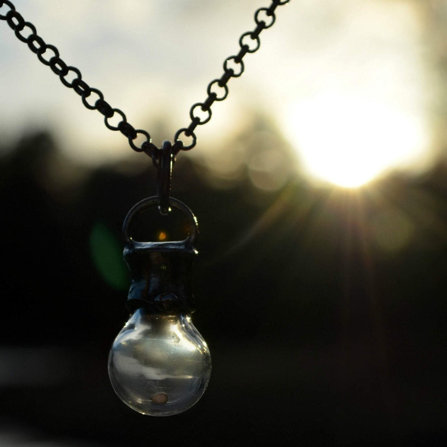 Shadowed_Mustard_Seed_Necklace
