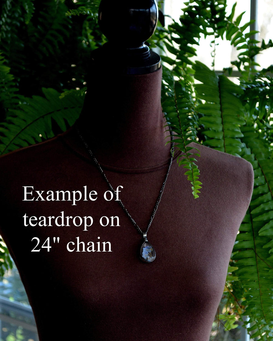 teardrop_necklace_on_24_inch_chain_on_bust