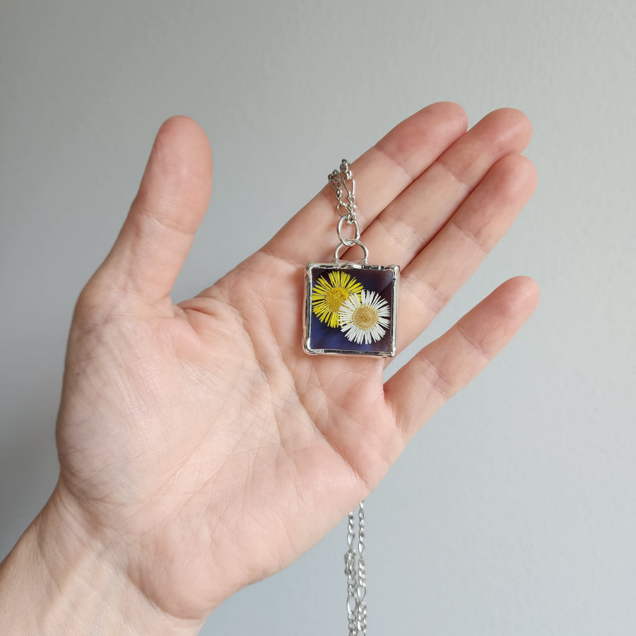 Little Daisy Necklace Real Flower on Stained Glass Pendant