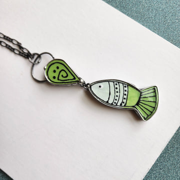 Fun Ceramic Fish Necklace (Green)