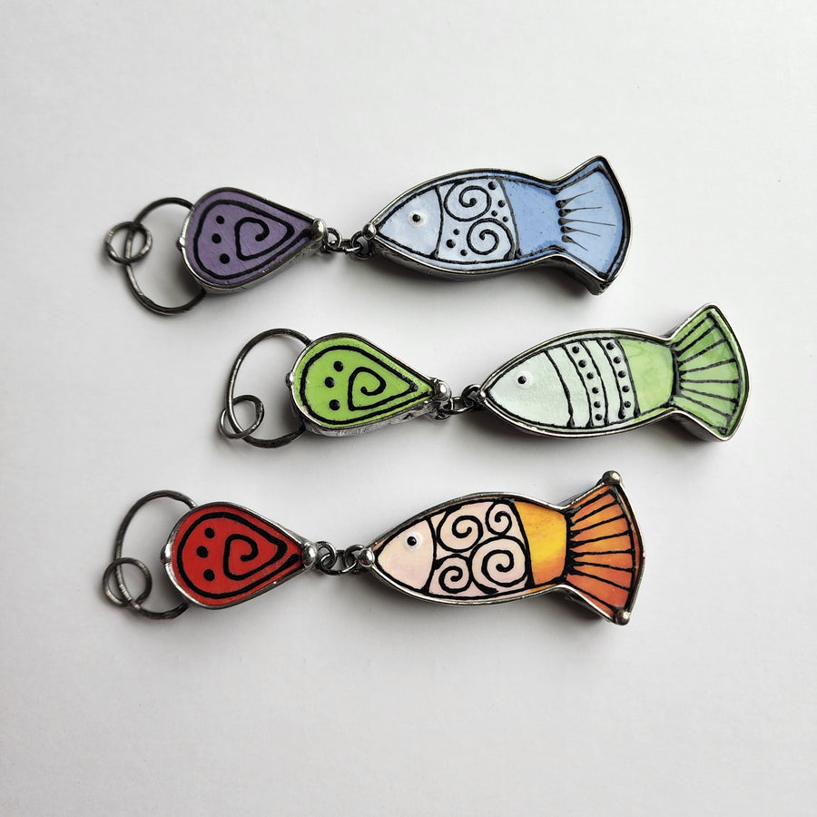 Fun Ceramic Fish Necklace (Blue)