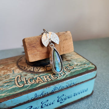 Labradorite Pendant Necklace - SOLD