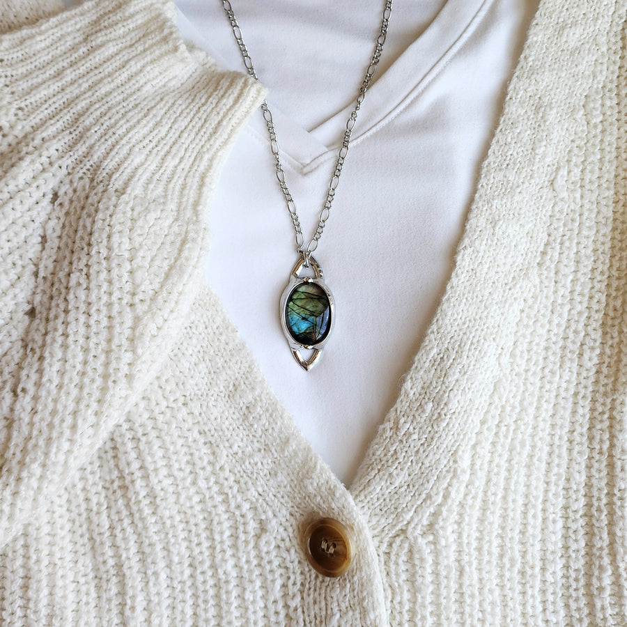 Labradorite Pendant Necklace - SOLD