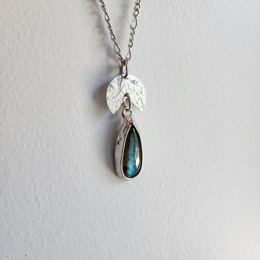 Labradorite Pendant Necklace - SOLD