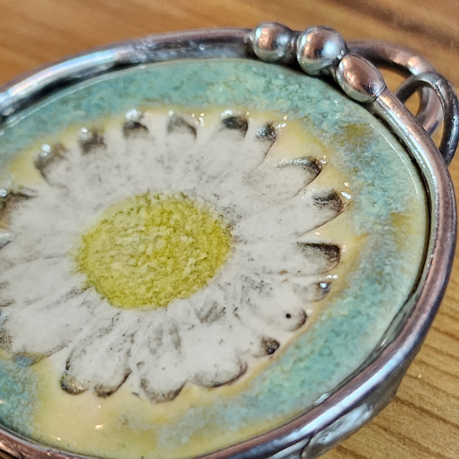 Daisy Necklace, Glasses Holder - SOLD