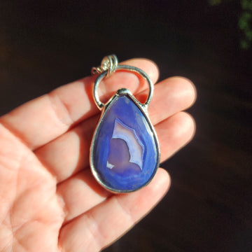 Unique Agate Pendant Necklace