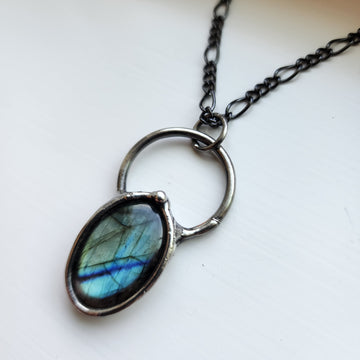 Beautiful Labradorite Pendant Necklace