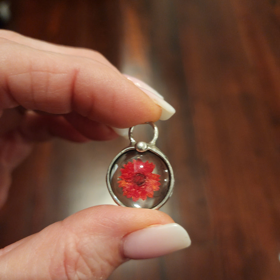 Dried Chrysanthemum Mum Necklace, Real Pressed Flowers in Glass