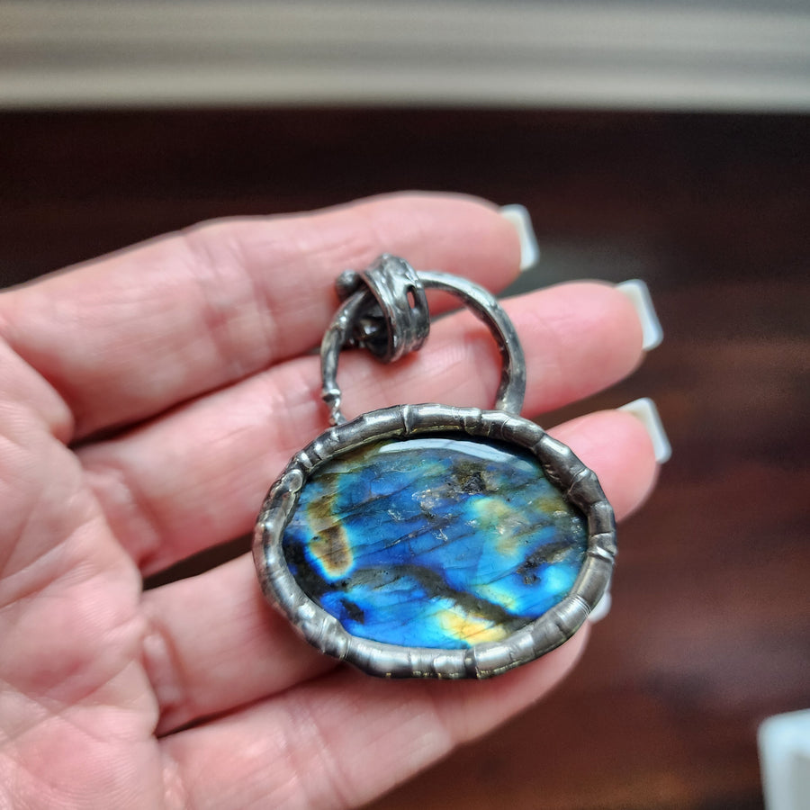 Large Flashy Labradorite Pendant Necklace