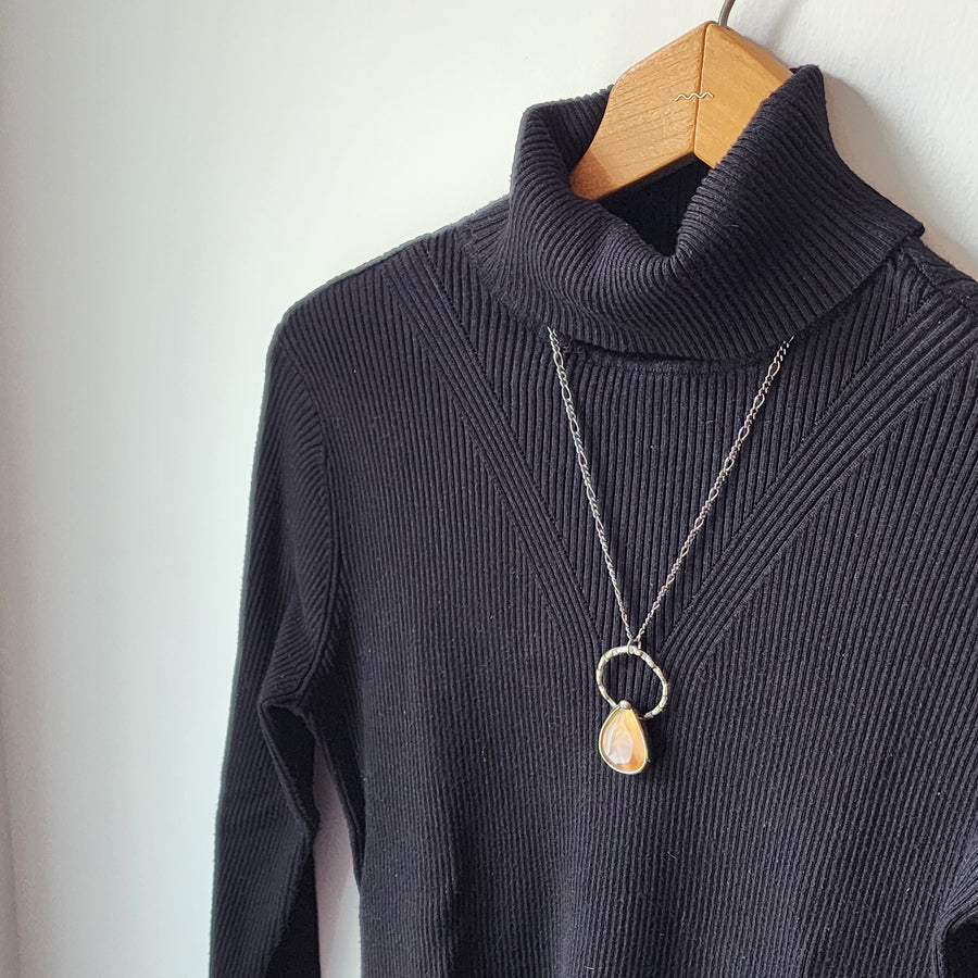 Golden Agate Pendant Necklace