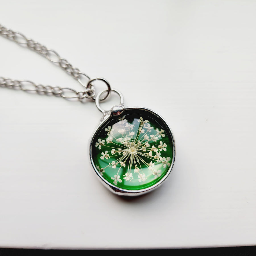 Green Stained Glass Necklace for Women Queen Anne s Lace Pendant