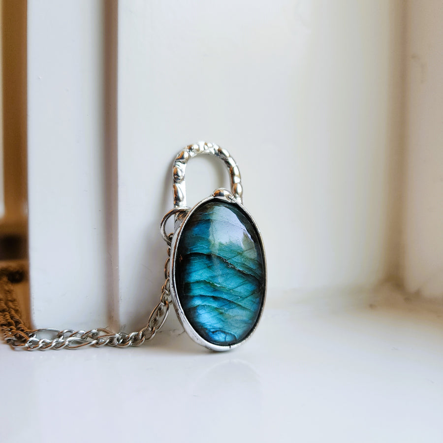 Super Flashy Large Blue Labradorite Pendant Necklace