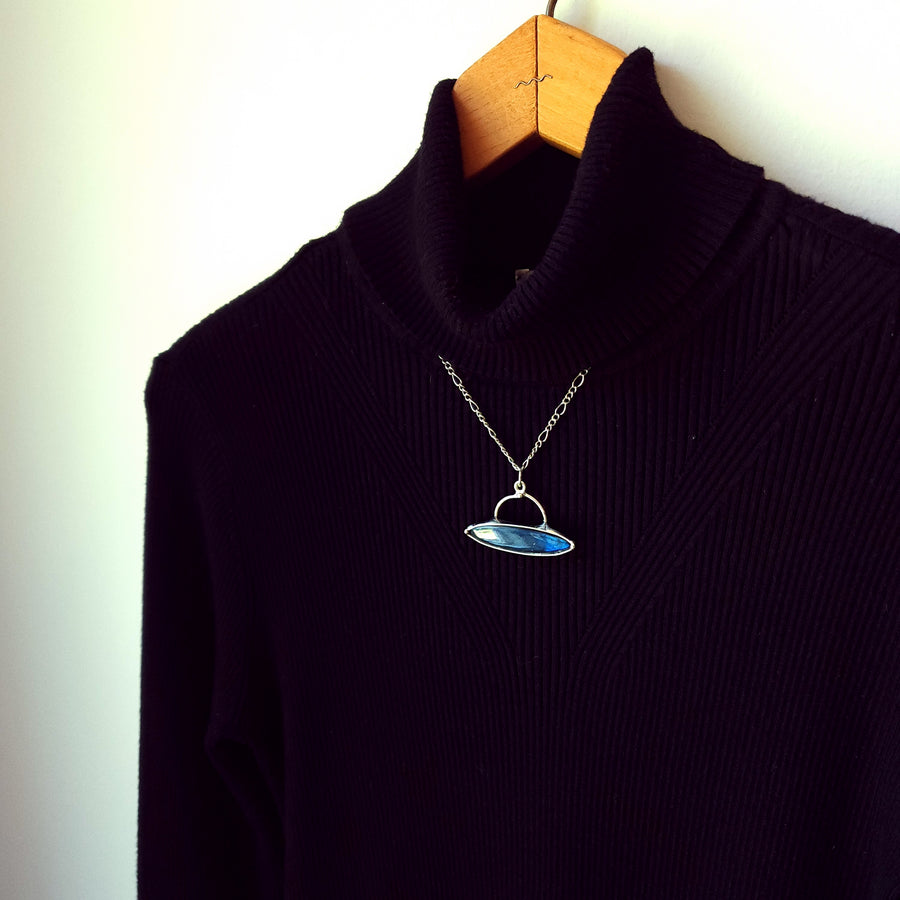 Vibrant Blue Labradorite Pendant Necklace