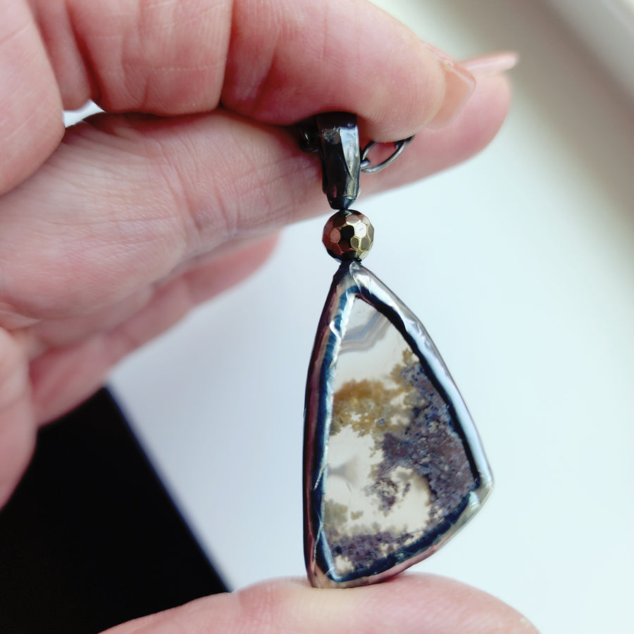 Moss Agate with Faceted Hemitite Bead