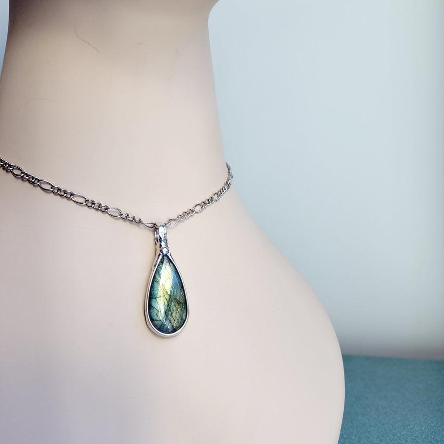 SOLD - Flashy Labradorite Pendant Necklace