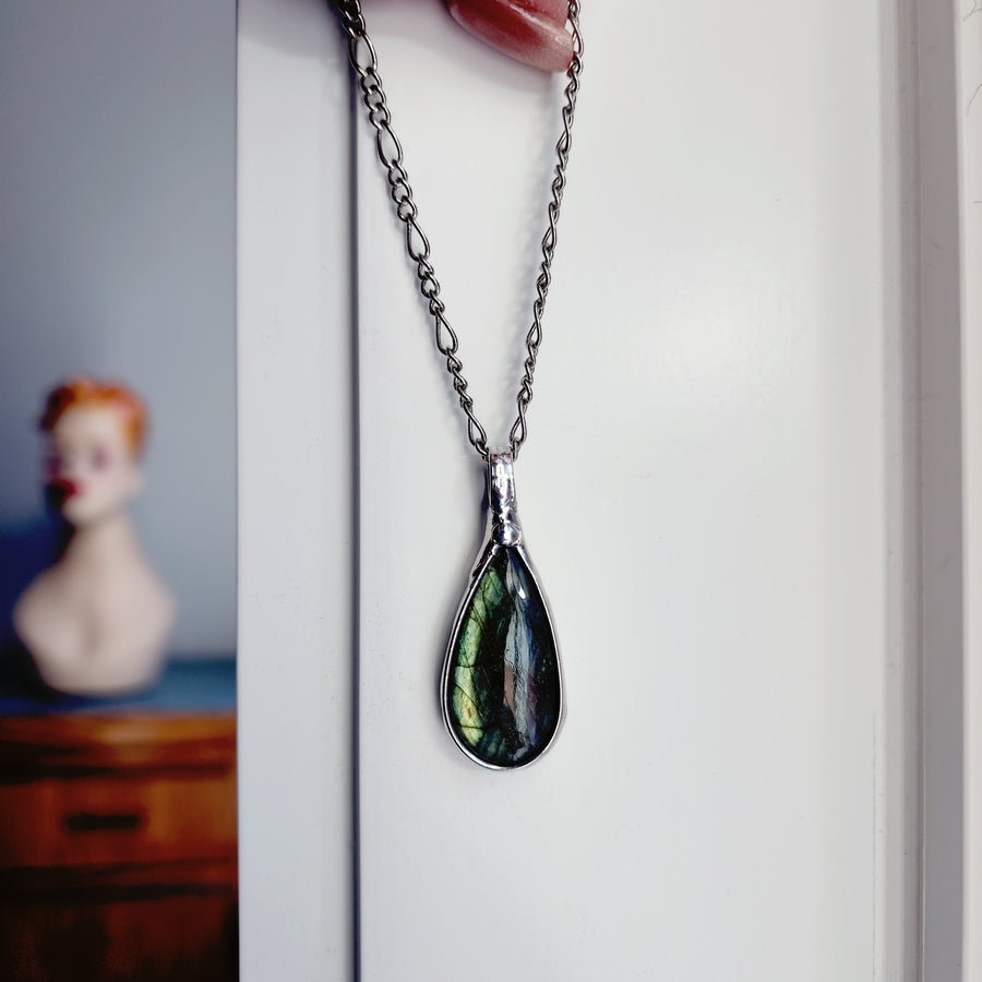 SOLD - Flashy Labradorite Pendant Necklace