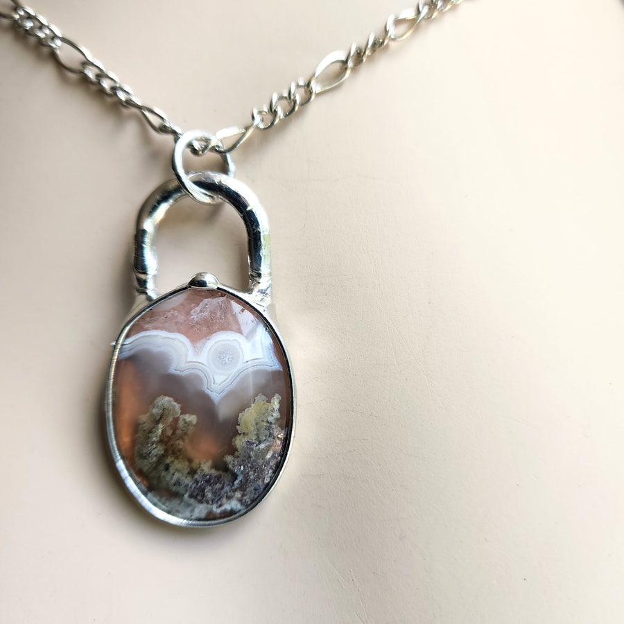 Oval Moss Agate Pendant Necklace