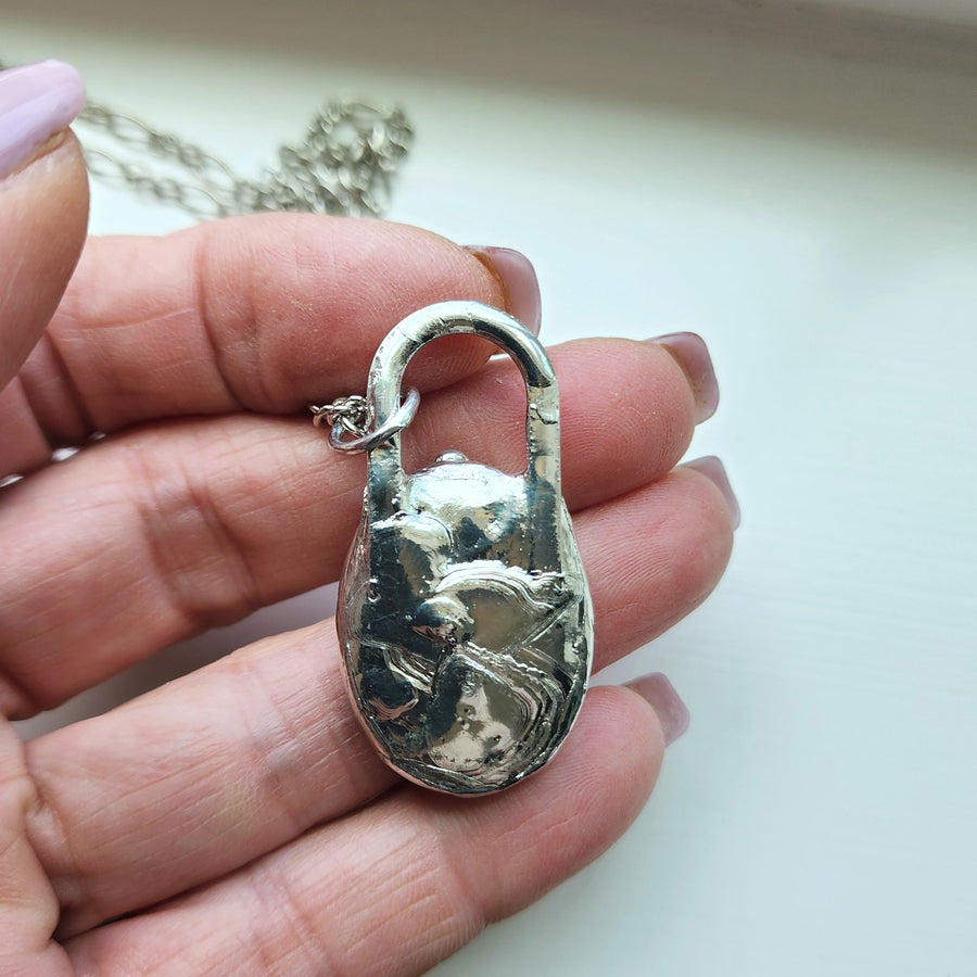 Oval Moss Agate Pendant Necklace