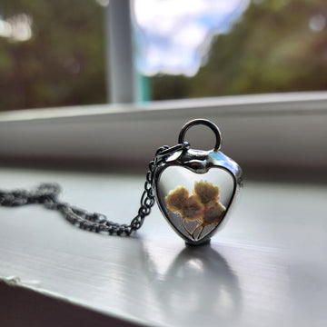 Real Pressed Bridal Wreath in Small Glass Heart Pendant Necklace