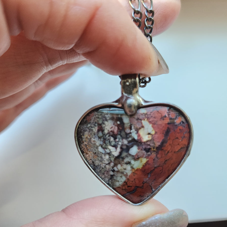 Moss Agate Heart Pendant Necklace for Women