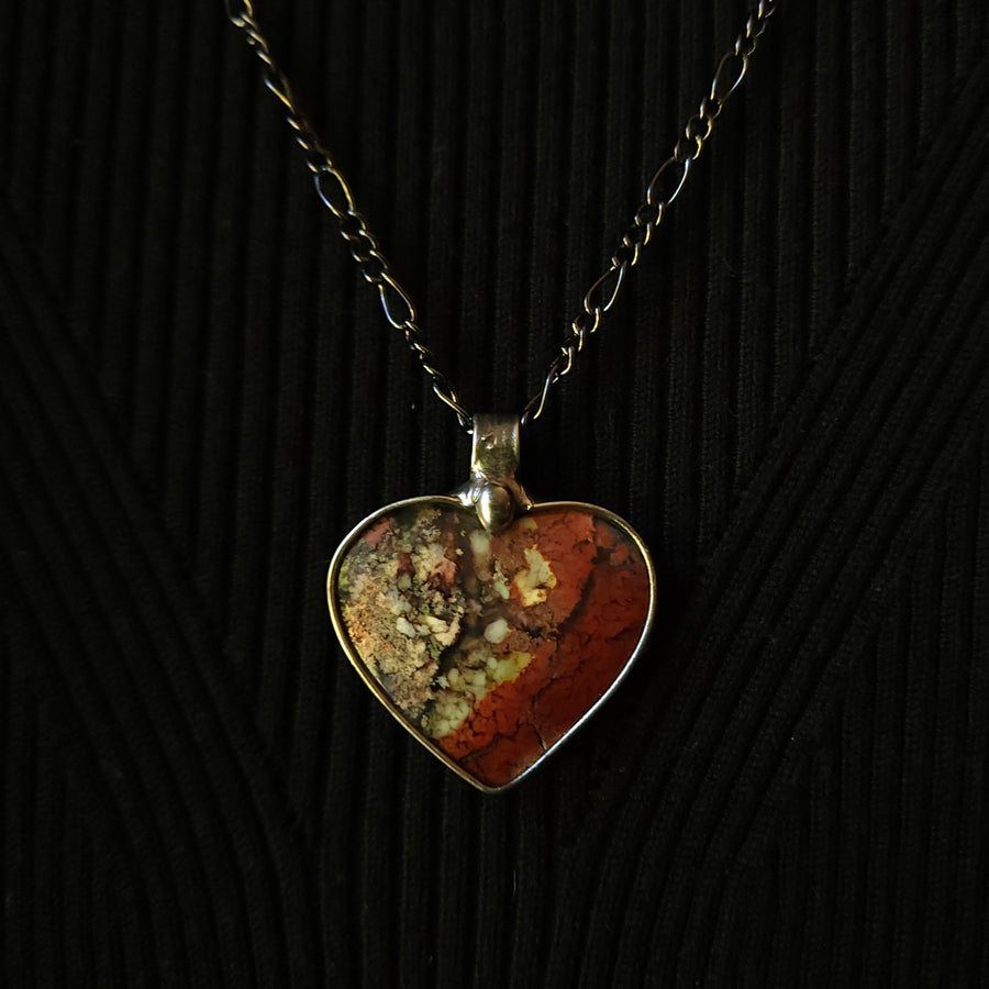 Moss Agate Heart Pendant Necklace for Women