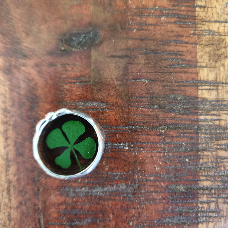 Pocket Good Luck Token, Four Leaf Clover in Glass