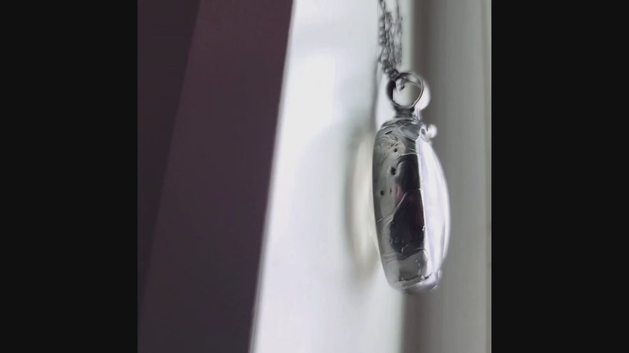 Video of Large Lace Handmade Pendant made from old hand crocheted doily. Truly hand made in USA by Louisiana artisan at Bayou Glass Arts studio. 