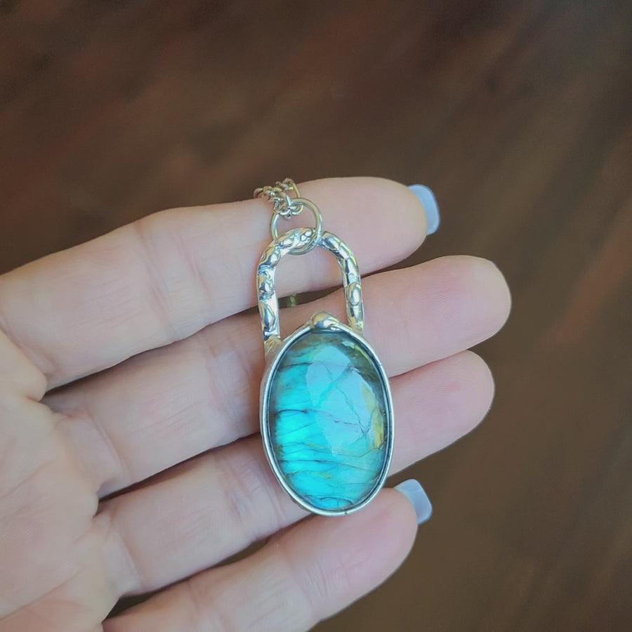 Super Flashy Large Blue Labradorite Pendant Necklace