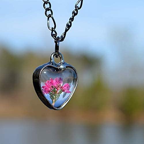 pink_pressed_flower_jewelry