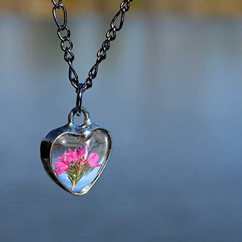 dainty_pressed_heather_heart_necklace