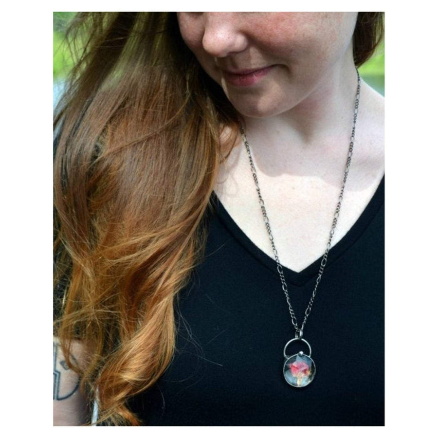 red_rose_faceted_pendant_on_model