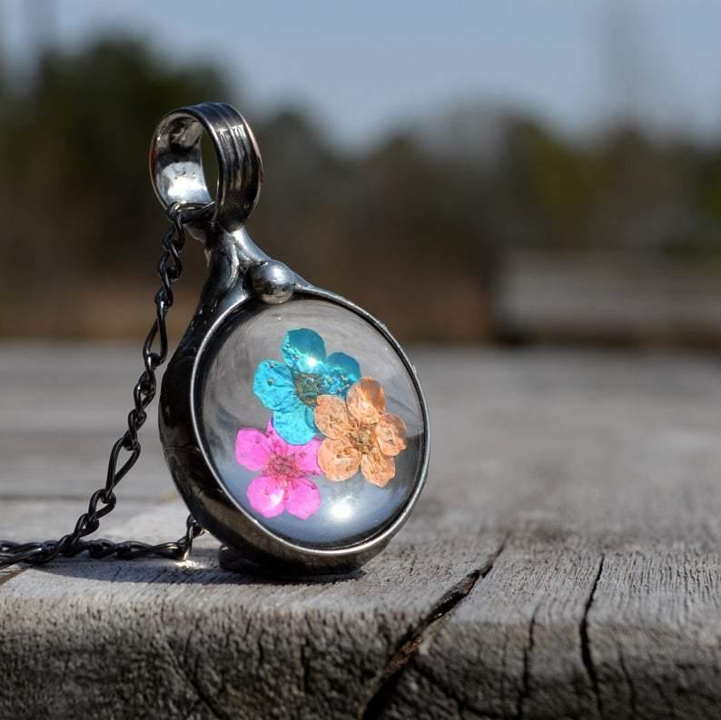 Splashy_color_Handmade_Flower_Necklace