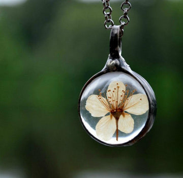 Plum_Blossom_Pendant_for_Women