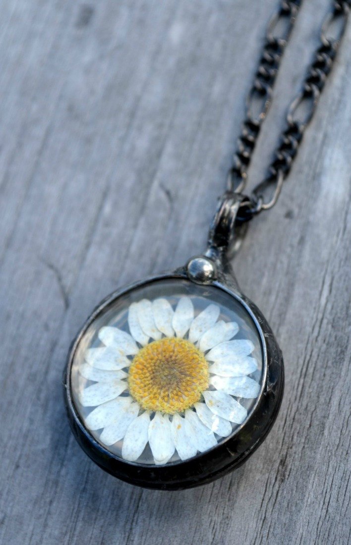 Unique_Daisy_Necklace