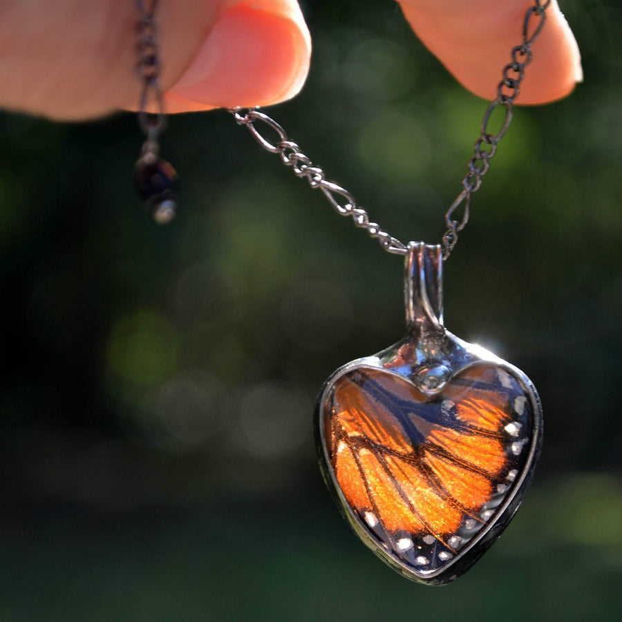 Handmade_Real_Butterfly_Wing_Heart_Necklace 