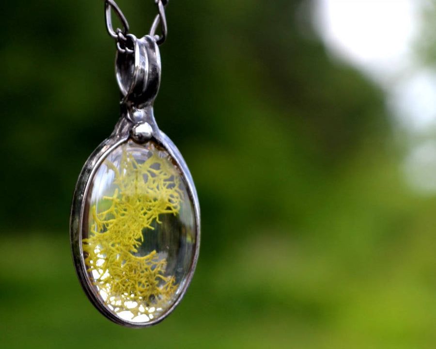 Moss_Jewelry_Green_Pendant_Bayou_Glass_Arts