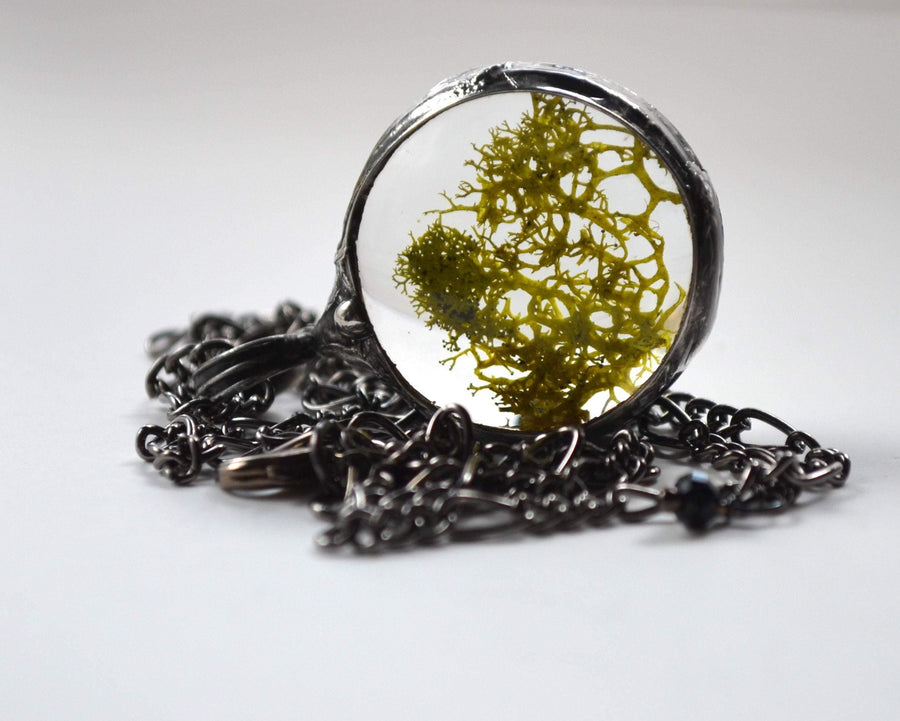 Green_Moss_Pendant_Necklace_Handmade_by_Bayou_Glass_Arts