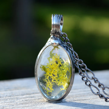 Real_Moss_Necklace_handmade_by_Bayou_Glass_Arts